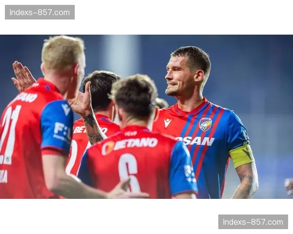 弗赖堡定位球防守漏洞分析，角球失球暴露区域盯人职责不清